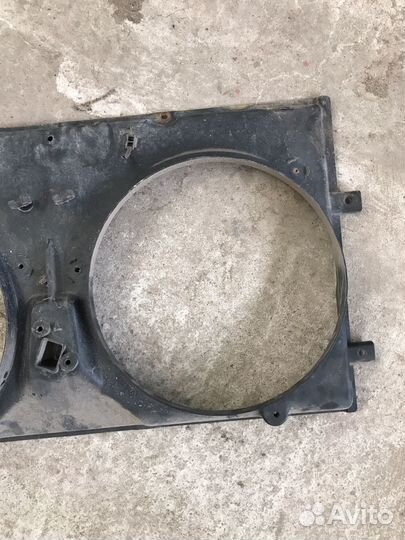 Диффузор вентилятора Volkswagen T4 (5429)