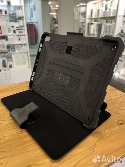 Чехол UAG iPad Pro 11 2018 Metropolis Cobalt