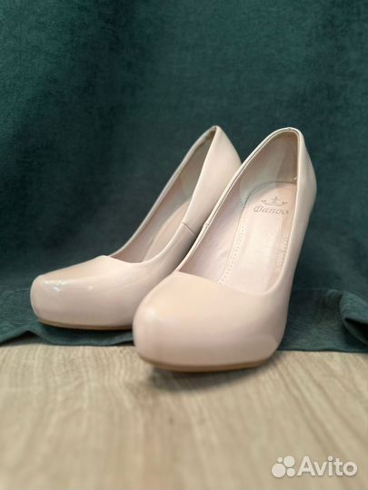 Туфли женские 39 размер