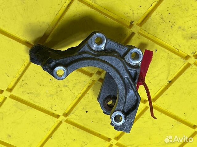 Кронштейн гидроусилителя Audi Q7 4L рест. 2012