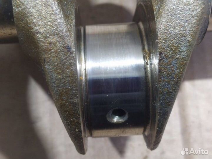 Коленвал Nissan Terrano