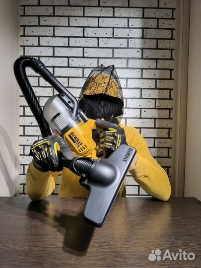 Беспроводной ручной пылесос dewalt DCV501LN