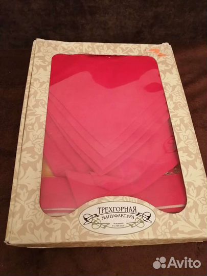 Комплект скатерть +6 салфеток, Трехгорка