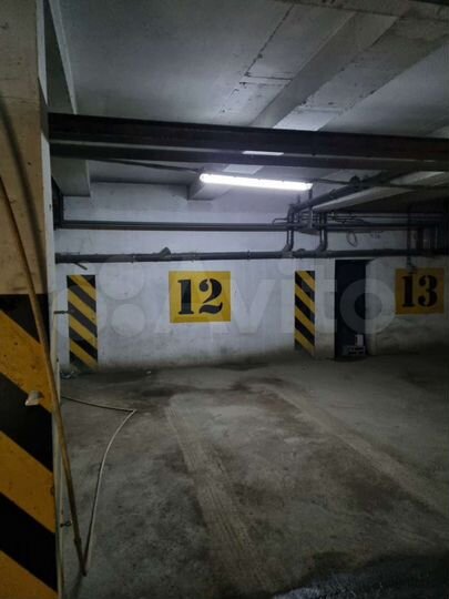 Машиноместо, 24 м²