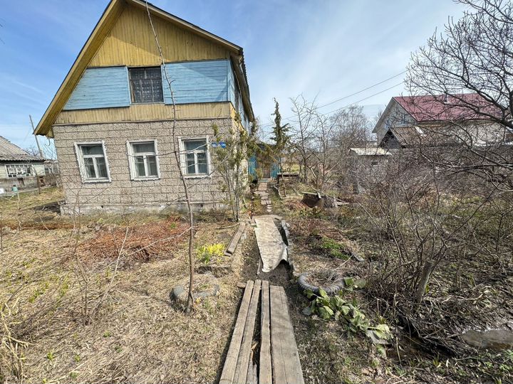 Дом 45,6 м² на участке 11 сот.