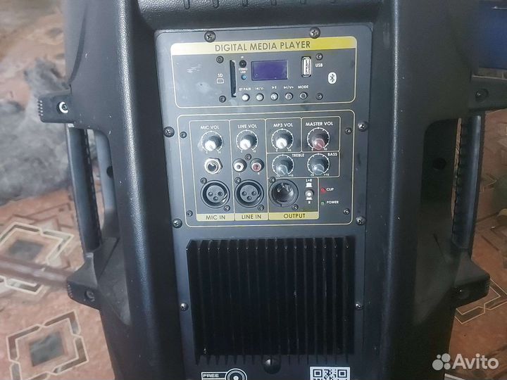 Блютуз колонка