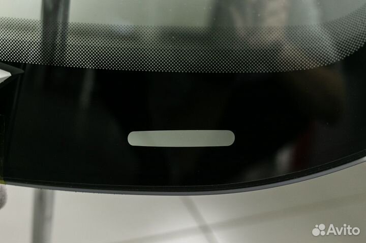 Лобовое стекло на автомобиль VW polo