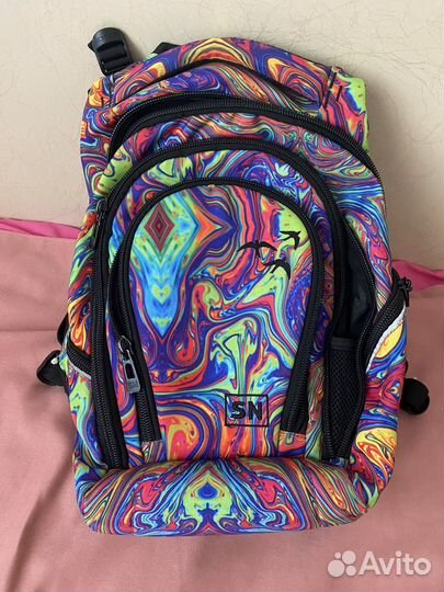Рюкзак школьный