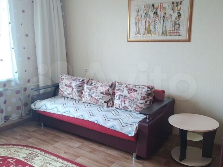 2-к. квартира, 57 м², 8/10 эт.