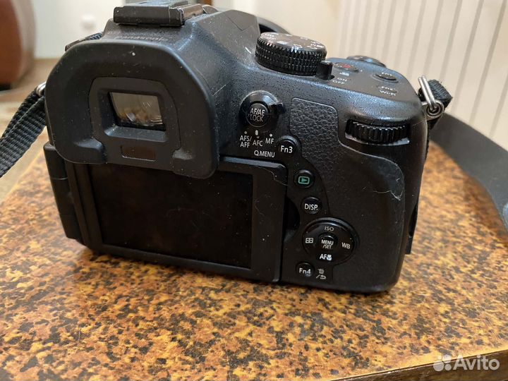 Panasonic Lumix dmc-FZ1000