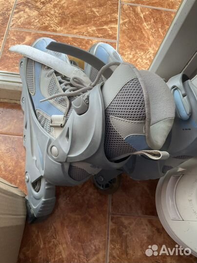 Коньки роликовые