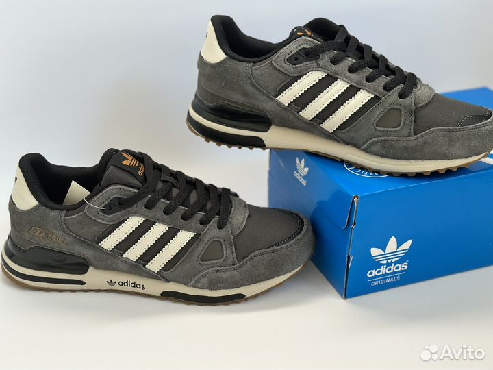 Кроссовки adidas ZX 750