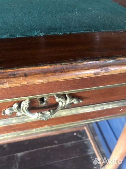 Пушкинский стол-бюро начало 19 века, стиль Жакоб