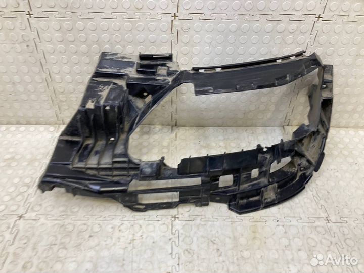 Кронштейн бампера задний левый Audi A4 B9 2015