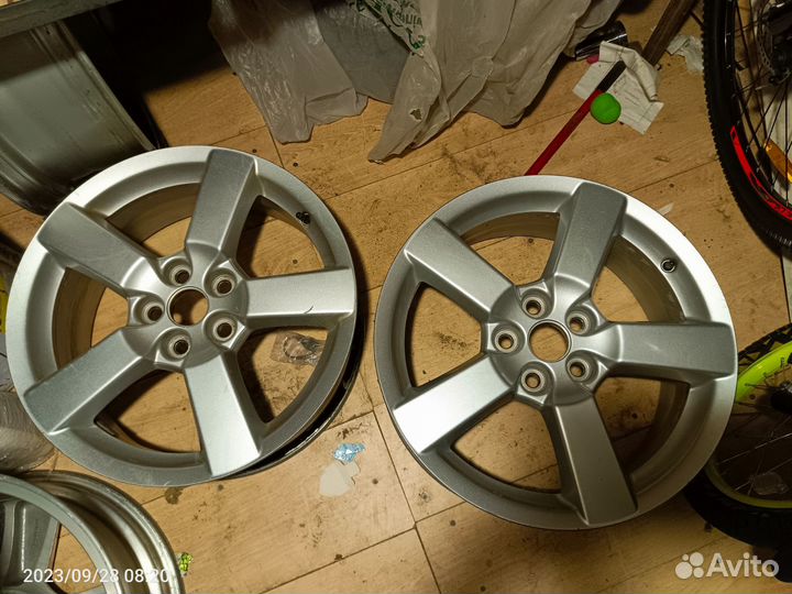 Диски mitsubishi outlander r18