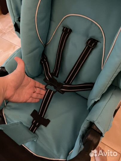 Прогулочная коляска 4Runner