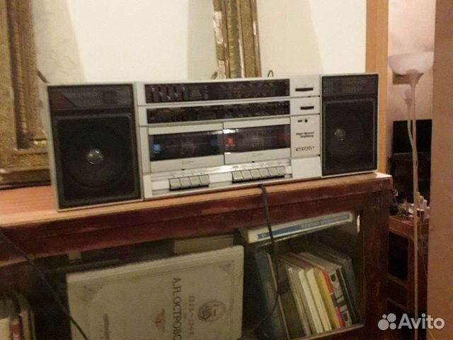 Кассетная магнитола sharp GF - 560