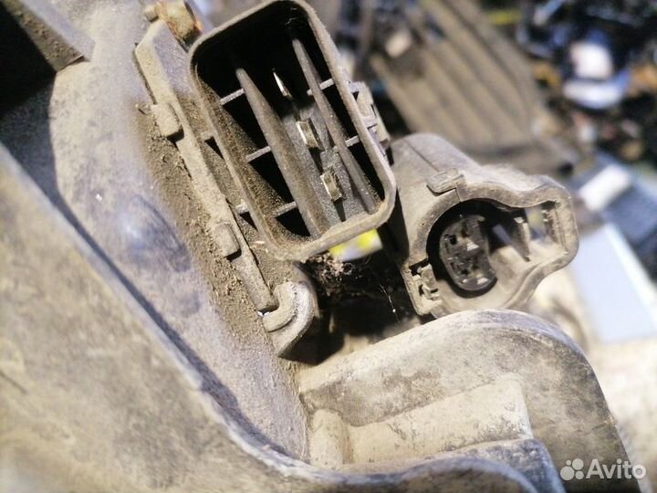 Диффузор вентилятора Hyundai Elantra xd