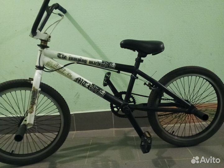 Трюковой велосипед bmx