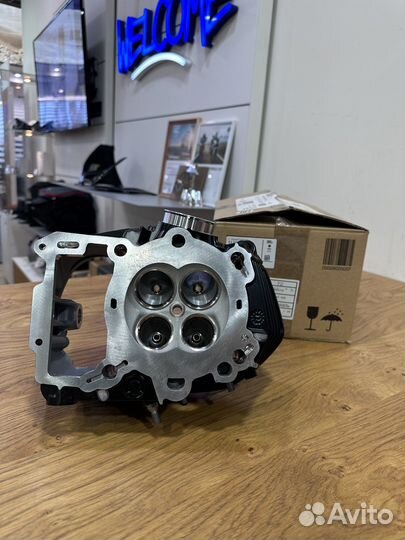 Головка блока цилиндров Л, мото BMW 11128393755