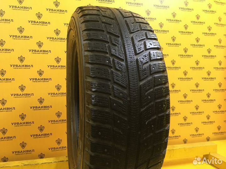 Kumho I'Zen KW22 215/60 R16 99T