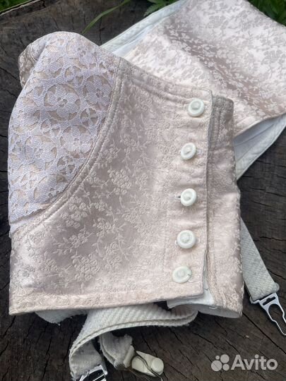 Винтажный атласный пояс для чулок