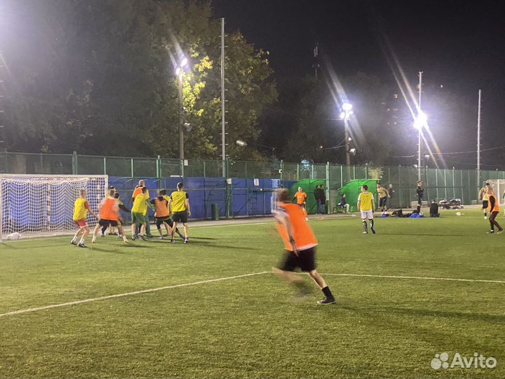 Играть,футбол в Москве,футбол без команды игры