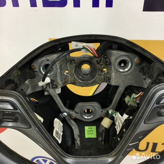 Руль Рулевое колесо KIA RIO 3