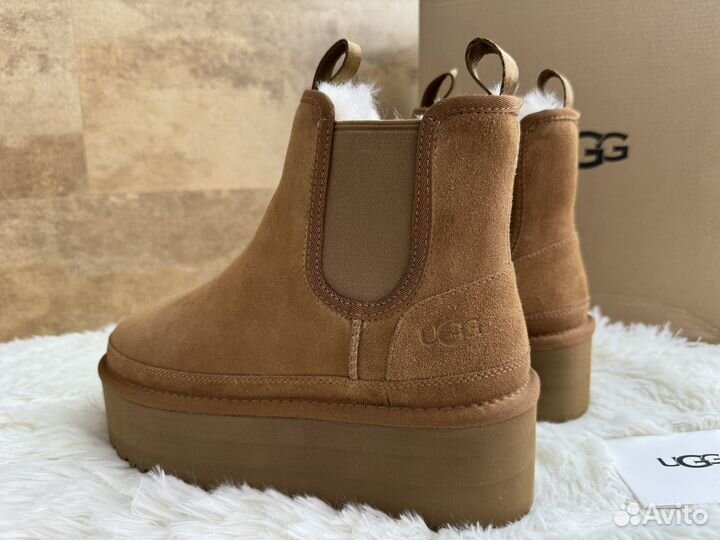 Ugg Neumel Platform Chelsea Chestnut New