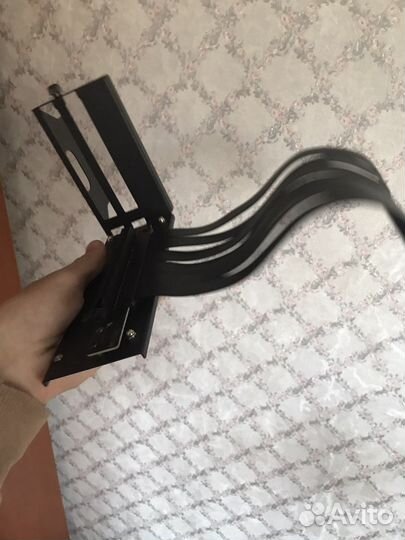 Кронштейн для видеокарты