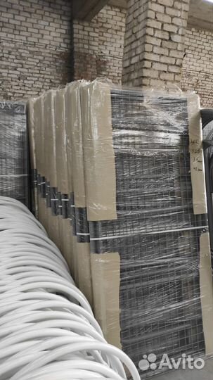 Кровати металлические одна и двухъярусные