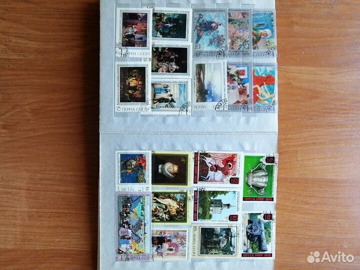 Большая коллекция марок в двух альбомах