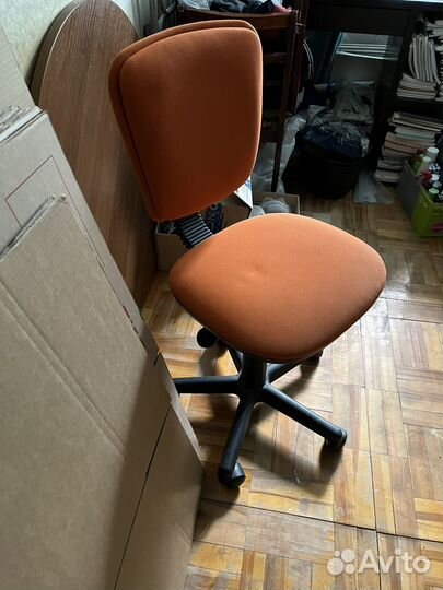 Компьютерное кресло