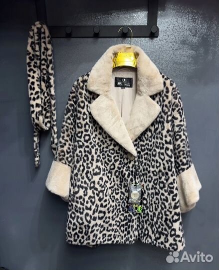 Шуба из экомеха женская