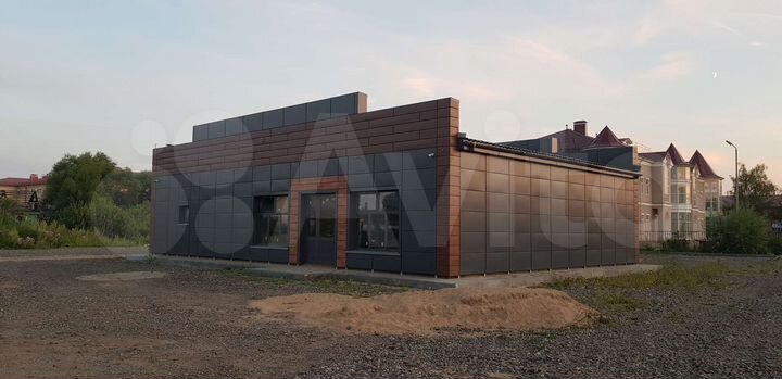 Автомагазин, 252 м²