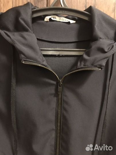 Ветровка Zara