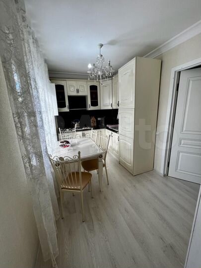 2-к. квартира, 60 м², 2/6 эт.