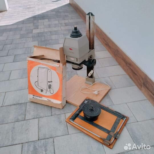 Фотоувеличитель, глянцеватель