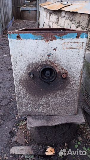 Мясорубка электрическая