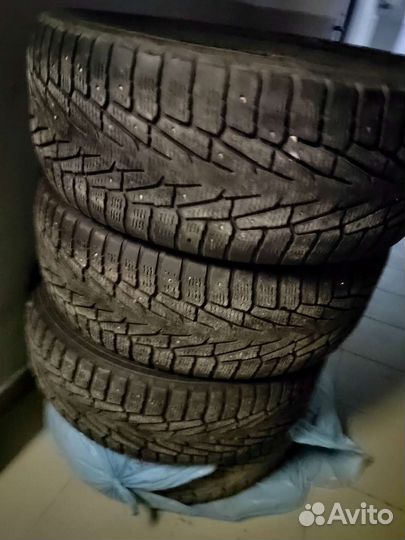 Nokian Tyres Hakkapeliitta 7 285/60 R18