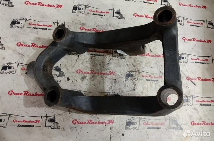 Кронштейн реактивной тяги Scania 2458618