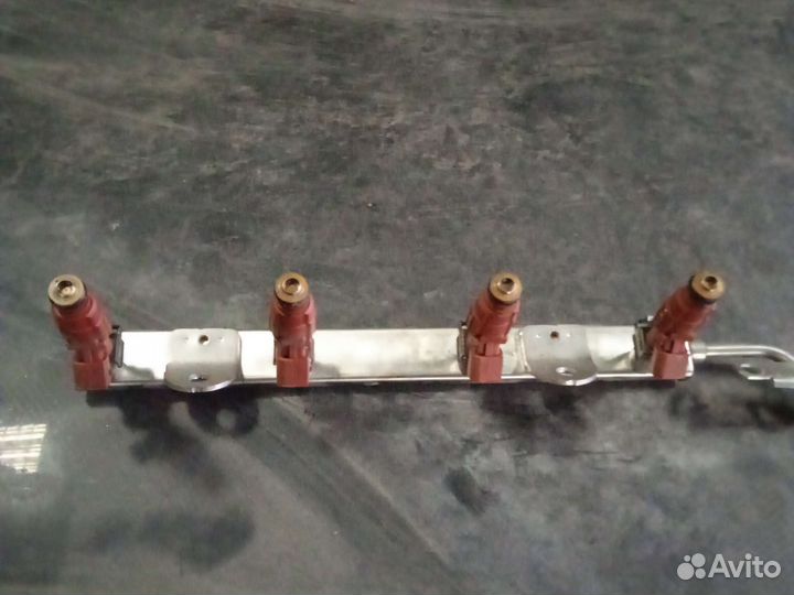 Топливная рампа Kia Optima 4 JF