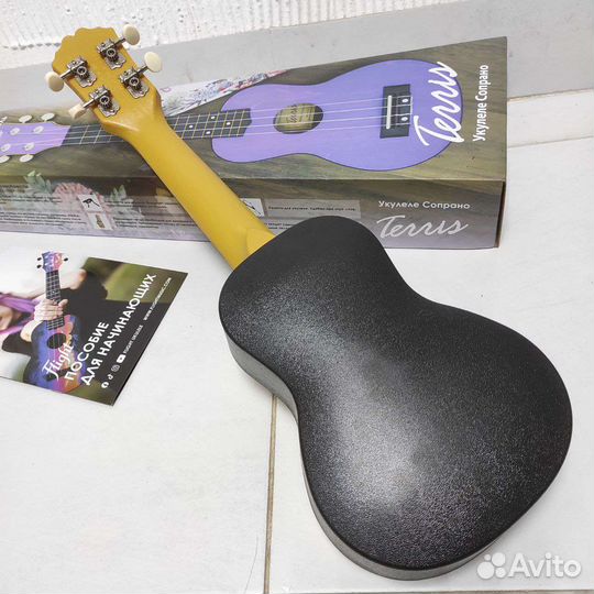 Укулеле сопрано новая