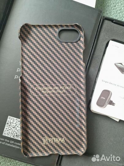 Карбоновый чехол pitaka на iPhone 7/8