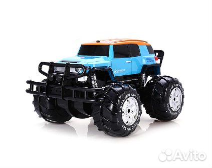 Машина амфибия на радиоуправлении