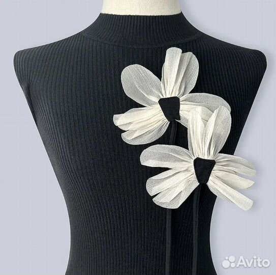 Броши текстильные. Парные цветы