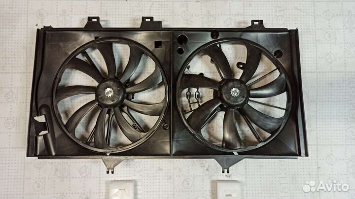 Вентилятор охлаждения двигателя Toyota Camry 50