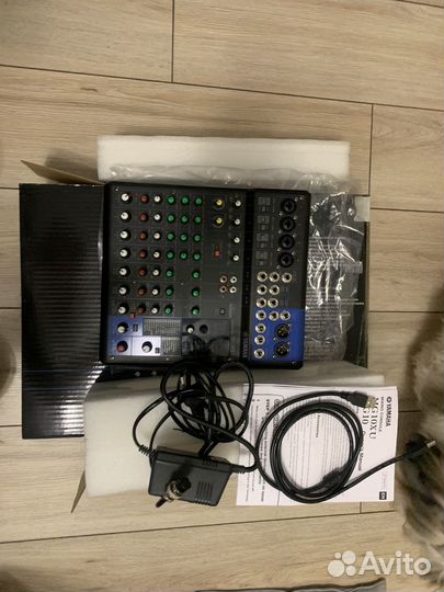 Микшерный пульт yamaha mg10xu