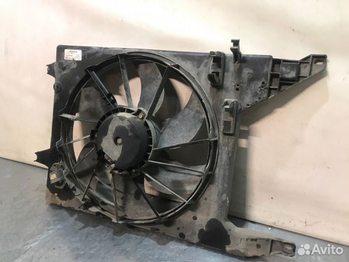 Диффузор вентилятора радиатора Renault Sandero