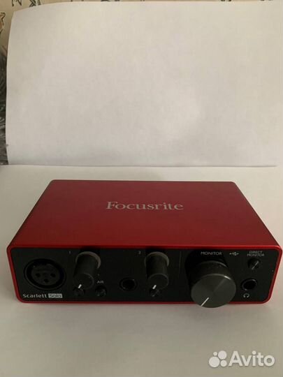 Звуковая Карта Focusrite Scarlett Solo 3Gen
